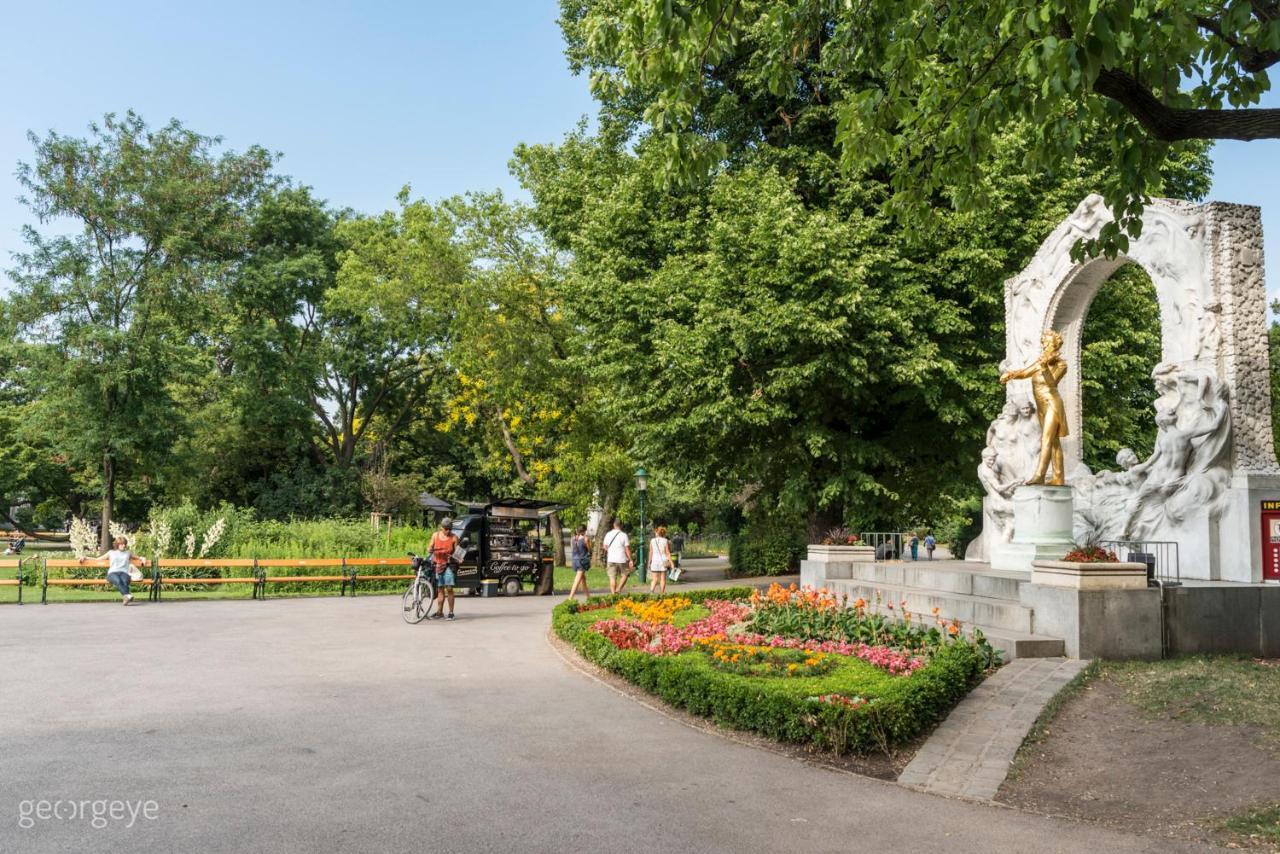 Die Fromme Hermine Wina Bagian luar foto